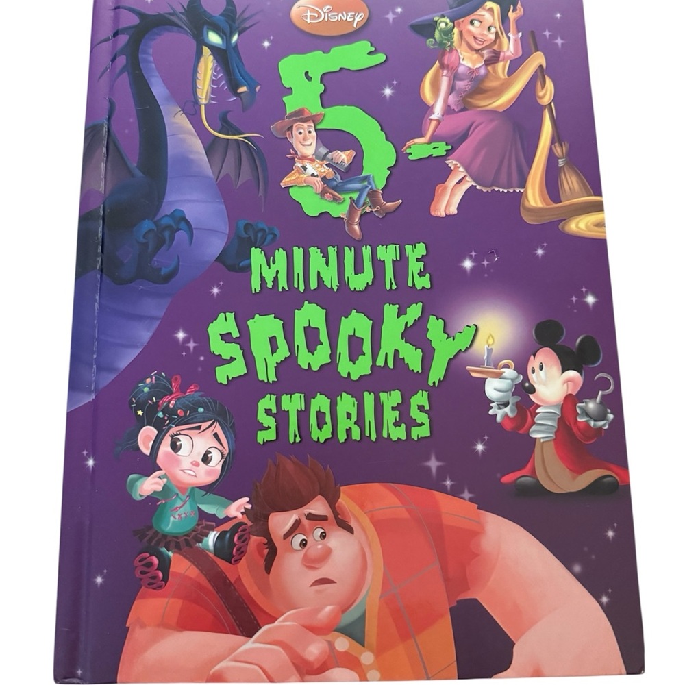 Disney Purple Hardcover — 5 Minute Spooky Stories
